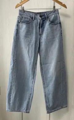 GU ライトブルーデニム