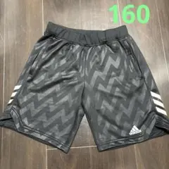 adidas ジグザグパターン ハーフパンツ 黒　サッカー