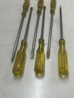 Item thumbnail for item ac471347-0f6b-44ab-b4ff-6354480bb88f