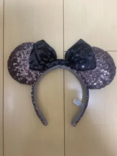 ミニーマウス スパンコール　カチューシャ　ディズニー　シルバー　ブラウン