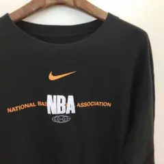 NIKE NBA 刺繍 ロングスリーブ カットソー ロンTのサムネイル