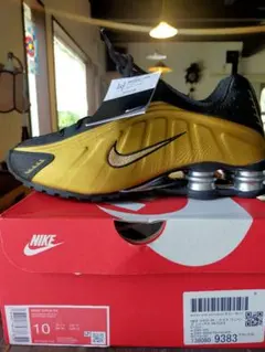【新品】27cm Nike Shox R4 ゴールド/ブラック