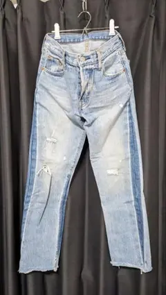 Levi's ライトブルー ストレートデニム