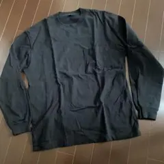 UNIQLO ブラック 長袖カットソー