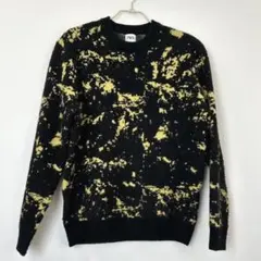 ザラ ZARA メンズ 冬服 ブラック 黒 黄色 抽象模様クルーネックニット