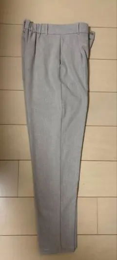 GU 起毛タックテーパードパンツ Sサイズ ベージュ