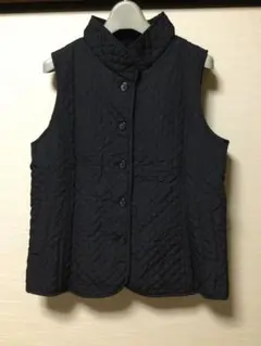 noage 暖かシンプルデザインキルティング ベスト　黒　L