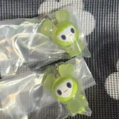 TWICE LOVELYS めじるしアクセサリー 　ジョンブリー2個