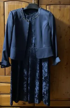 ネイビー ジャケットとドレスセット
