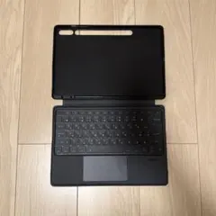 iPad第10世代10.9inch専用 キーボードカバーQERDAOYI - メルカリ