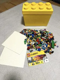 LEGO Classic 10698 セット、プレート付き