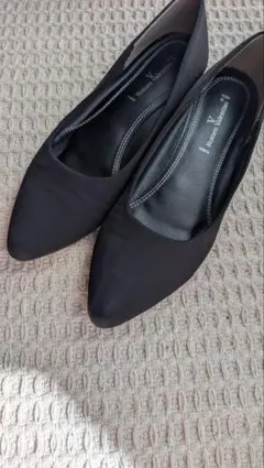 美品！ローヒールパンプス　25cm EE