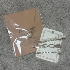 パールヘアピンとネックレス セット