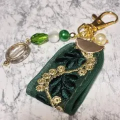 インド刺繍リボン　キーホルダー　チャーム グリーン