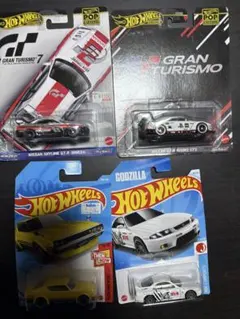 ホットウィール スカイライン4台セット