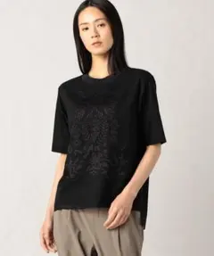 BASILE28 +サイズ 素材組み合わせ 刺繍プルオーバー 13＋のサムネイル