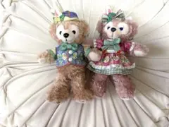 ディズニーイースター ぬいぐるみバッジ　ダッフィー　シェリーメイ　うさぴよ