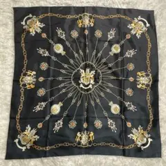 大判スカーフ　タペストリー　インテリアクロス　バッグチャーム　バンダナ　黒