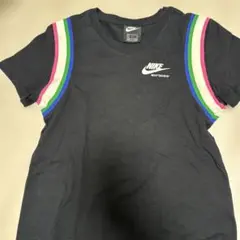 NIKE VネックTシャツ　サイズSのサムネイル