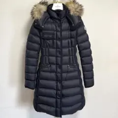 2025年最新】MONCLER ファーの人気アイテム - メルカリ