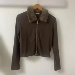 茶色 トップス ファー