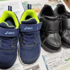 ASICS スニーカー