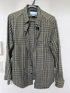 コロンビア　Columbia 　メンズシャツ Ⅿサイズ