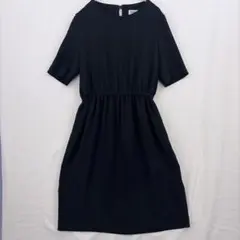 イトキン　GEORGES RECH 半袖ひざ丈ワンピース　黒のサムネイル