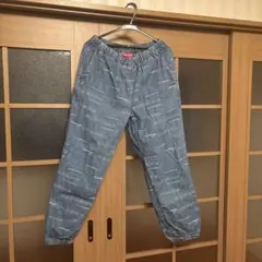 Item thumbnail for item d910fe8f-729f-4183-9cc8-34dbc212ad7f