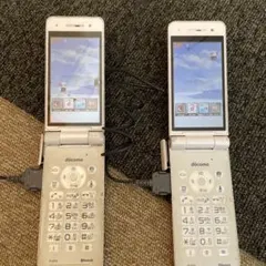 ドコモdocomo P-01H 折りたたみ携帯本体 2台セット　中古品