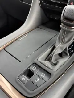 Item thumbnail for item 3a315703-f930-4d95-a38e-a1d5eeb2d2f7