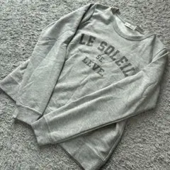 アースミュージック&エコロジー ロゴスウェットプルオーバーグレーM 新品