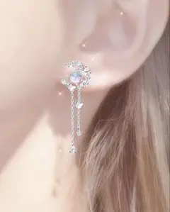 ピアス　レディース　惑星　月　蝶々　ムーン　ストーン　韓国　シルバー　新品
