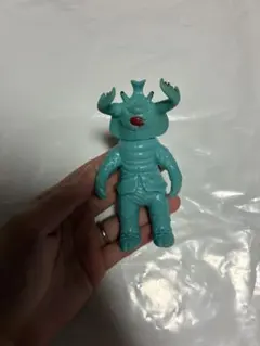 ヒ*デ様 怪獣アントラーソフビ マルサン フィギュア - メルカリ