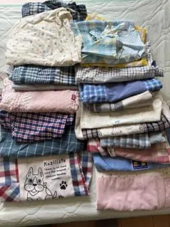 保育、介護用エプロン　17枚セット売り