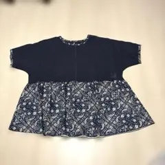 今だけ価格。ドラッグストアの濃紺お花刺繍入り綿100%デザインチュニックのサムネイル
