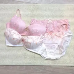 Item thumbnail for item 68a24ef6-03b8-405c-b6a6-8ce6fb8411dd