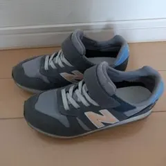 New Balance 373 スニーカー グレー/ブルー