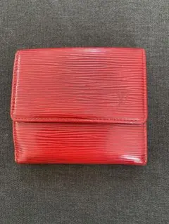 エピシリーズの二つ折り財布