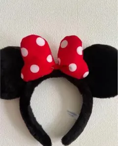 ✨即日発送可✨ミニーマウス カチューシャ 赤い水玉