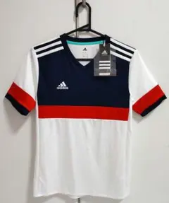 160サイズ 男の子 半袖 トップス　アディダス　adidas 新品