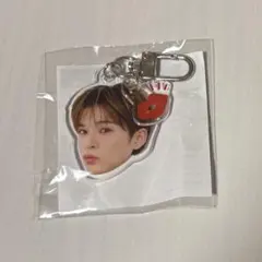 TREASURE アサヒ 顔アクキー