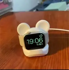 Apple Watch用　アップルウォッチ用　充電　スタンド　ホワイト