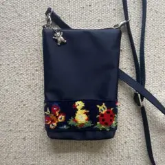 【美品】学校フェイラー　ハイジ　スマホショルダー　ポシェット
