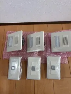 アイホン製 【NR-BZLB27 ブザー付廊下灯】【NBR-7HWA 押釦】 - メルカリ