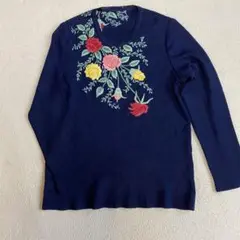 花柄刺繍セーター　ネイビー