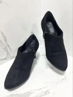 Item thumbnail for item 7f7bd6f1-ec2e-44b5-b79e-471e09dec602