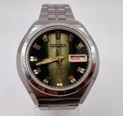 CITIZEN COSMOTRON 電磁テンプ式 グリーンのグラデーション文字盤のサムネイル
