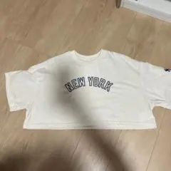 アベイル　MLB NEW YORK Tシャツ Lサイズ　ショート丈のサムネイル