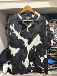 H&M リーフ柄 半袖シャツ ブラック XLのサムネイル